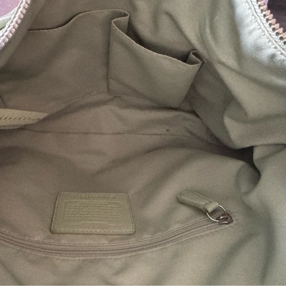 Coach Sage Leather Shoulder Bag - Picture 3 of 6